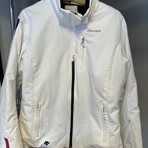 Womens Descente White Ski Jacket XL like new!